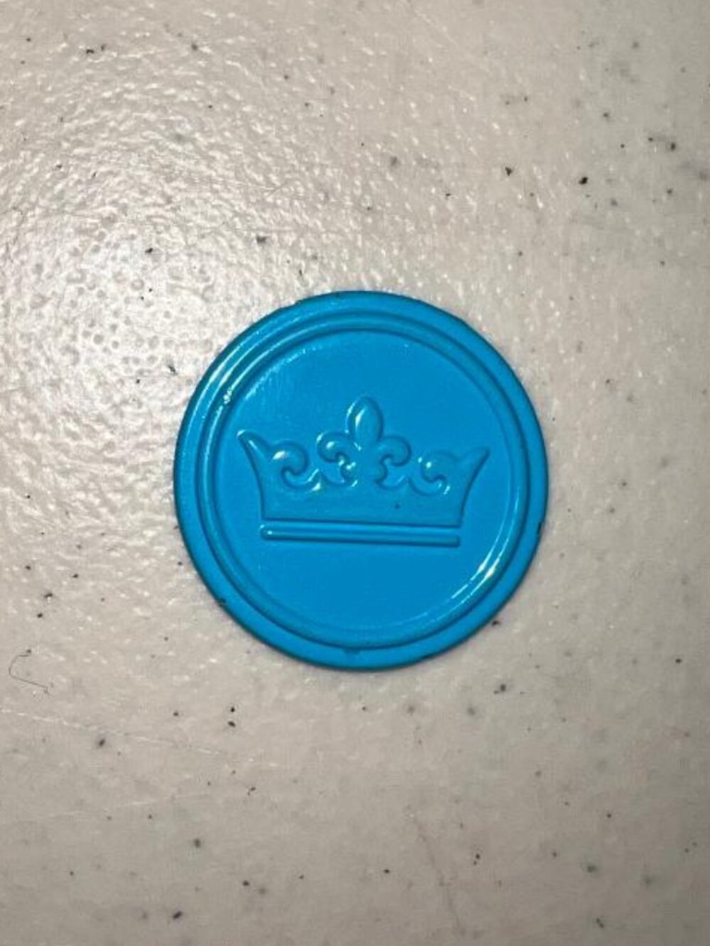 Peter Millar Crown Seal Ball Marker